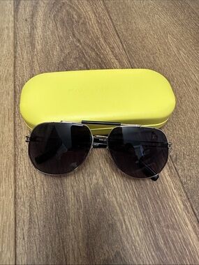 Marc Jacobs Gold and black aviator Sunglasses with Yellow Case